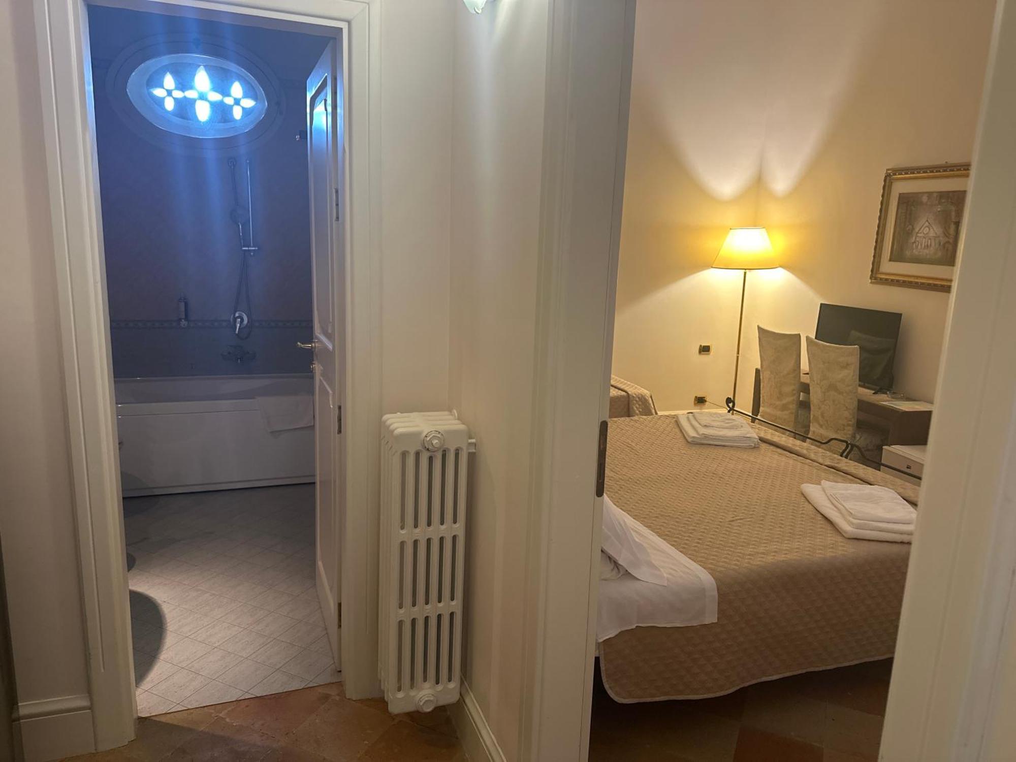 Palazzo Sottile Meninni - Classic Rooms Experience Гравина ин Пулия Екстериор снимка