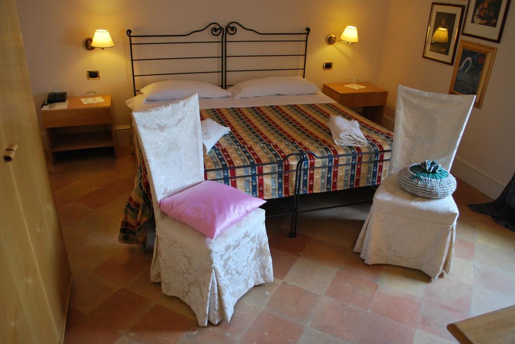 Palazzo Sottile Meninni - Classic Rooms Experience Гравина ин Пулия Екстериор снимка
