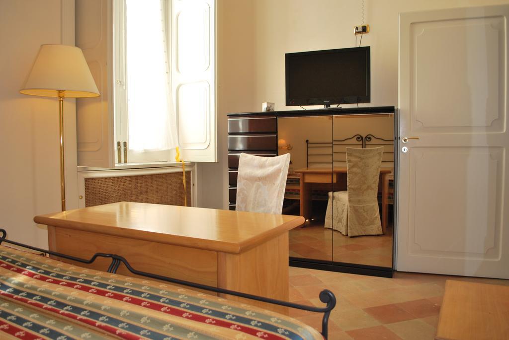 Palazzo Sottile Meninni - Classic Rooms Experience Гравина ин Пулия Екстериор снимка