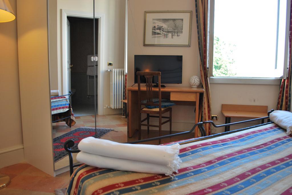 Palazzo Sottile Meninni - Classic Rooms Experience Гравина ин Пулия Екстериор снимка