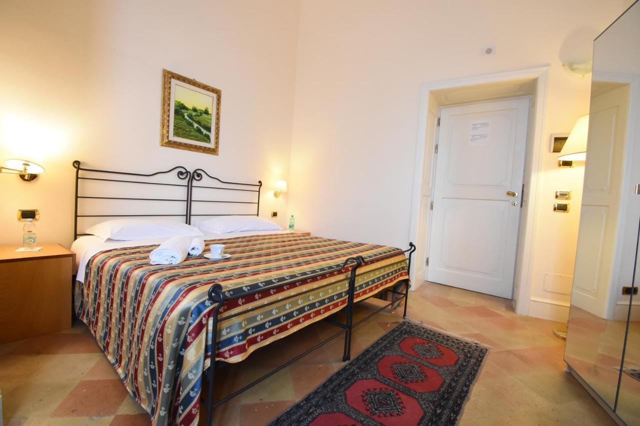 Palazzo Sottile Meninni - Classic Rooms Experience Гравина ин Пулия Екстериор снимка